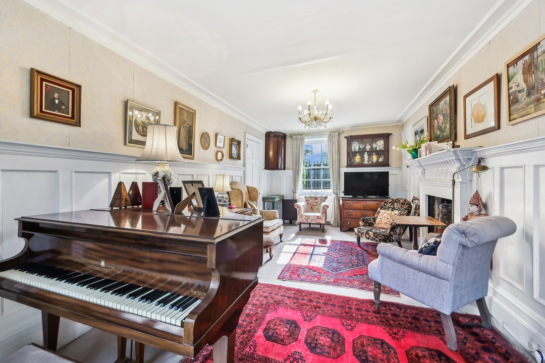 5 bed detached house for sale in The Cedars, The Butts, Upper Butts, Brentford, TW8 1