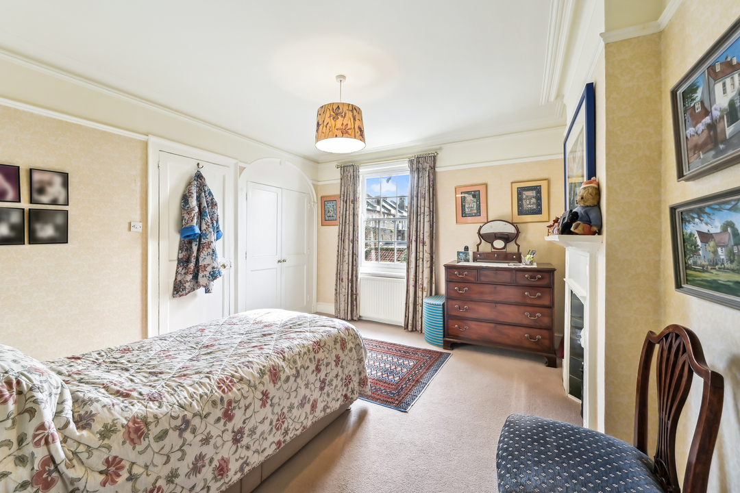 5 bed detached house for sale in The Cedars, The Butts, Upper Butts, Brentford, TW8 20