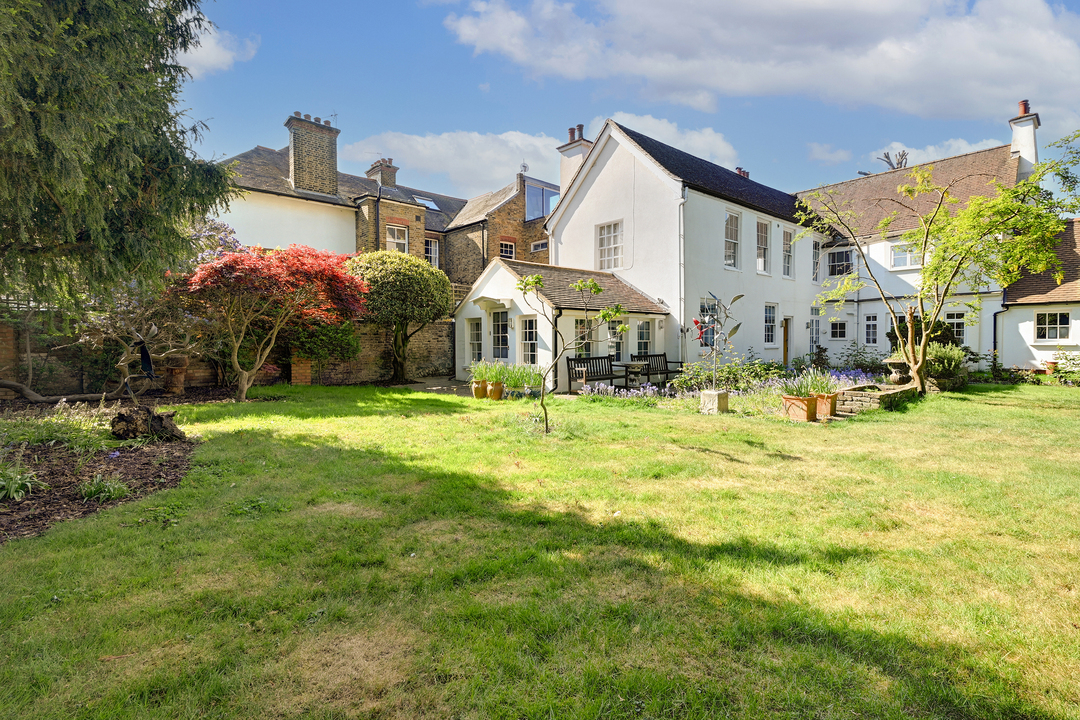 5 bed detached house for sale in The Cedars, The Butts, Upper Butts, Brentford, TW8 33