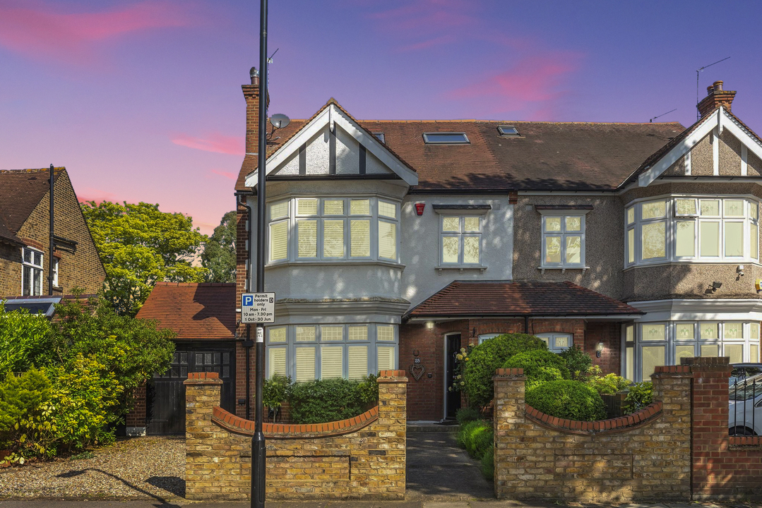 5 bed semi-detached house for sale in Elm Grove Road, Ealing 11