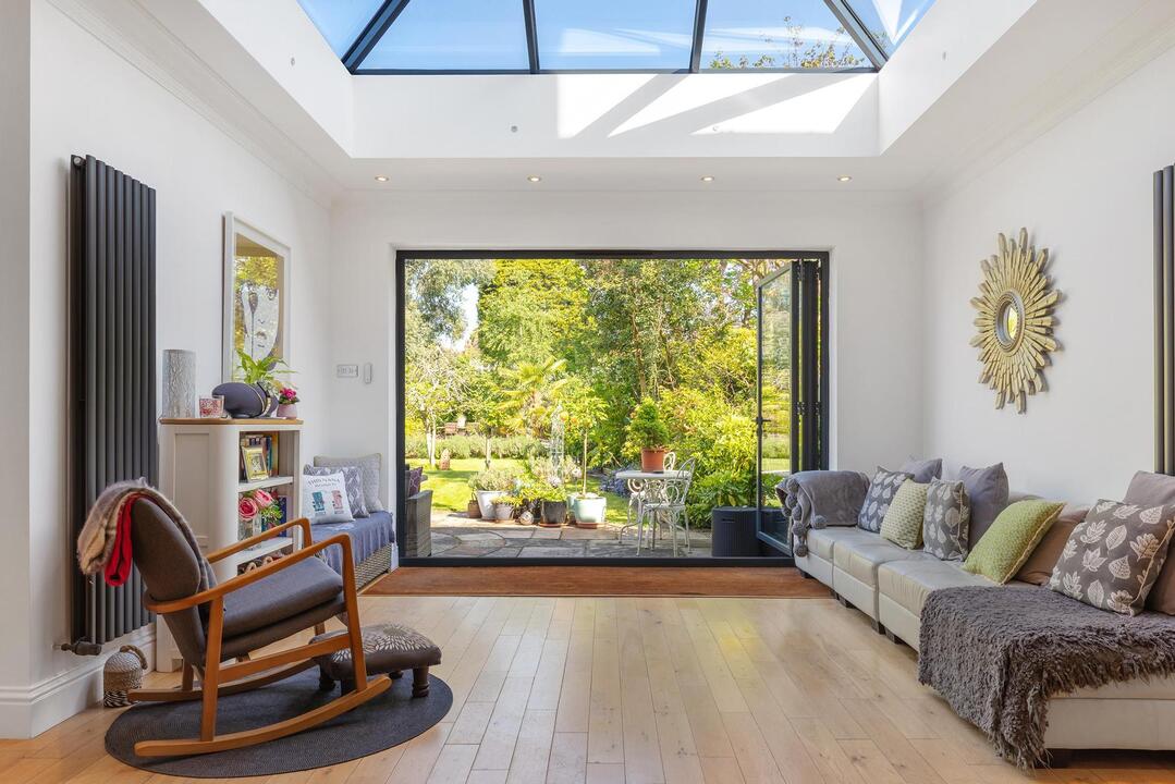 5 bed semi-detached house for sale in Elm Grove Road, Ealing 2