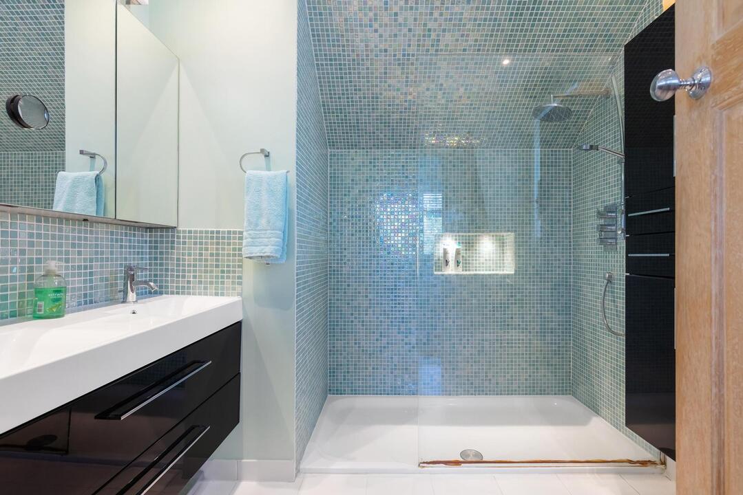 5 bed semi-detached house for sale in Elm Grove Road, Ealing 23