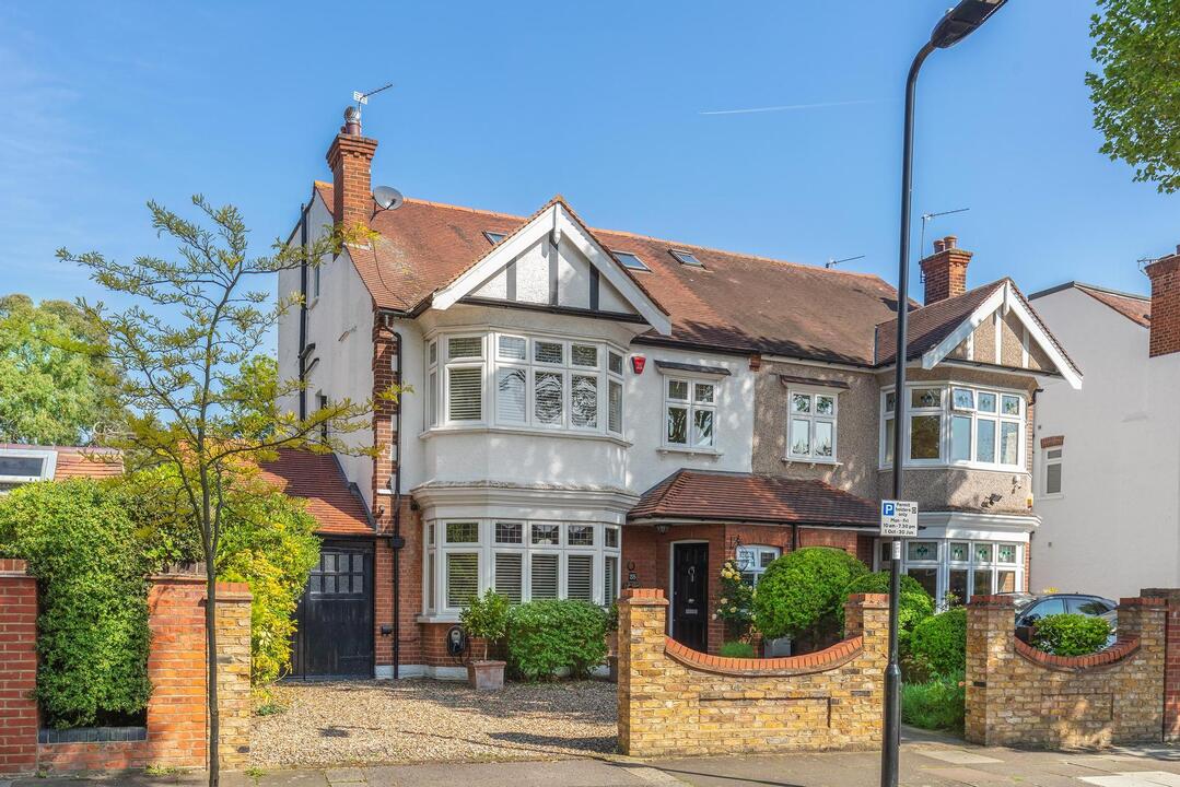 5 bed semi-detached house for sale in Elm Grove Road, Ealing  - Property Image 26