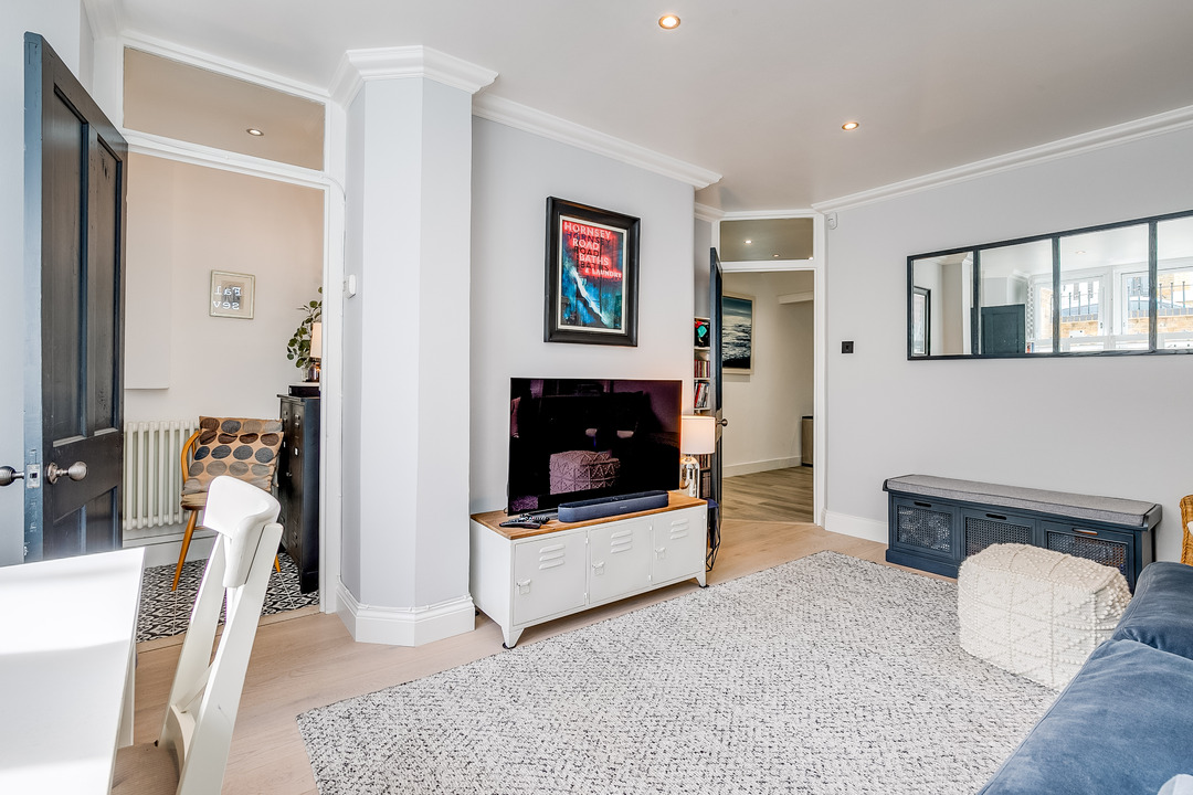 1 bed apartment for sale in Ealing, London  - Property Image 15