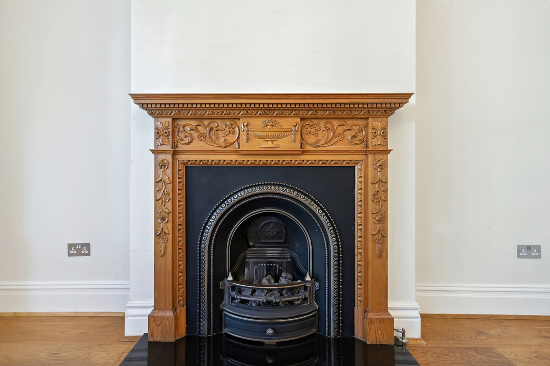 5 bed semi-detached house for sale in Rathgar Avenue, Ealing 3