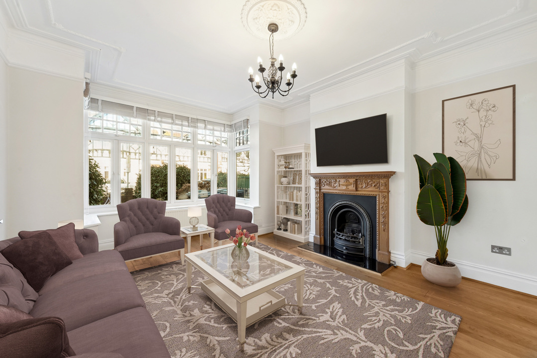 5 bed semi-detached house for sale in Rathgar Avenue, Ealing  - Property Image 5
