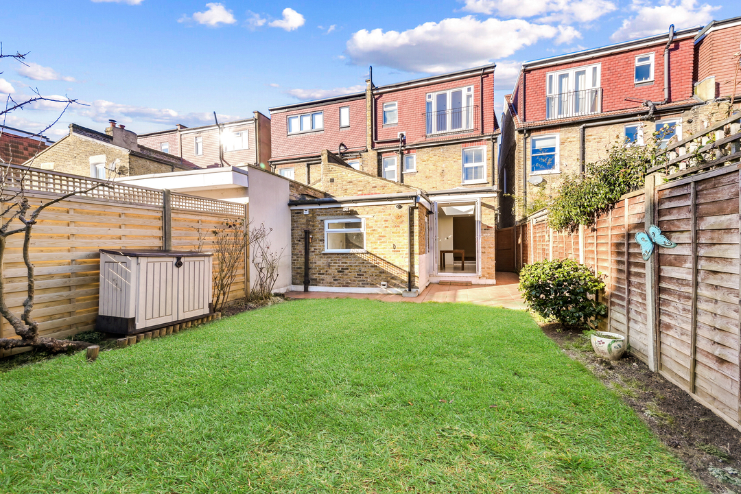 5 bed semi-detached house for sale in Rathgar Avenue, Ealing 5