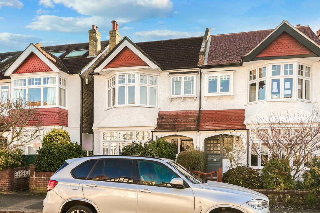 5 bed semi-detached house for sale in Rathgar Avenue, Ealing  - Property Image 33