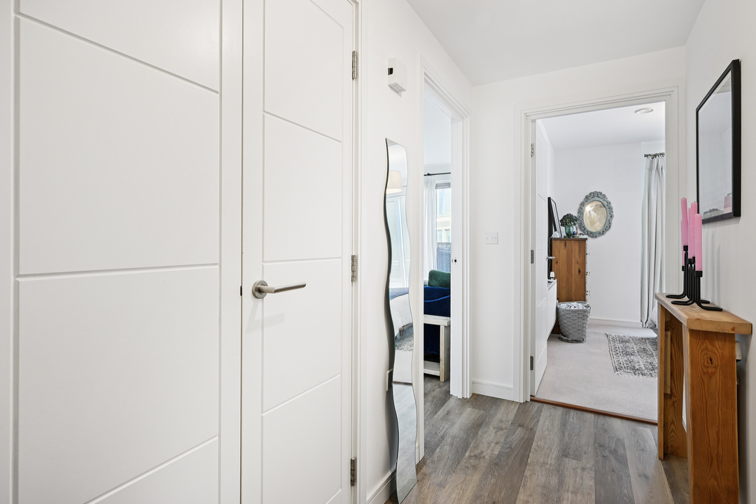 1 bed apartment for sale in Freedom House, Ealing, London, W13 18