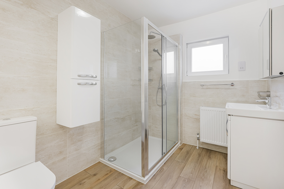 2 bed apartment for sale in Road, Ealing 12