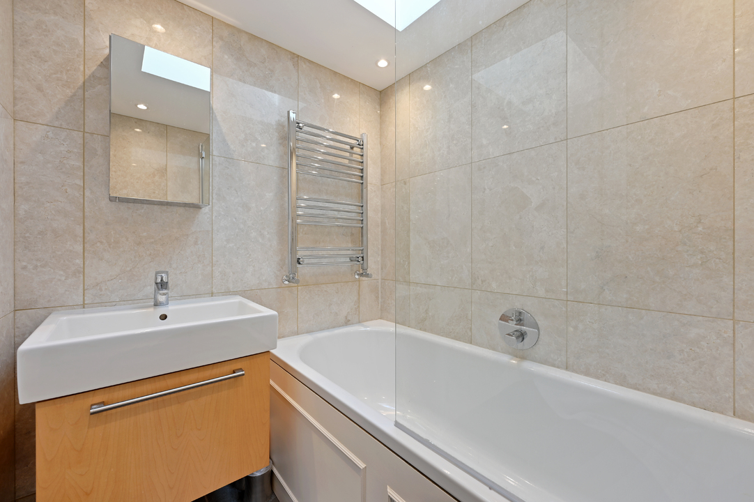 5 bed semi-detached house to rent in Ealing, London  - Property Image 11