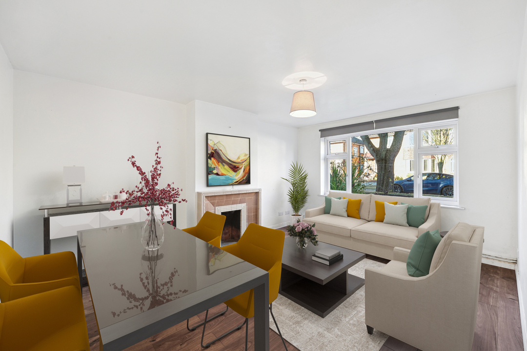 2 bed apartment for sale in Webster Gardens, Ealing  - Property Image 2