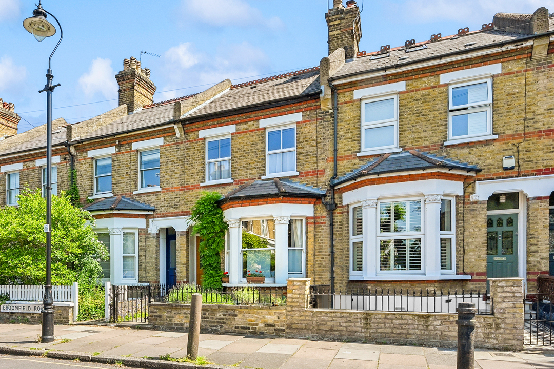2 bed house to rent in Broomfield Road, London  - Property Image 23