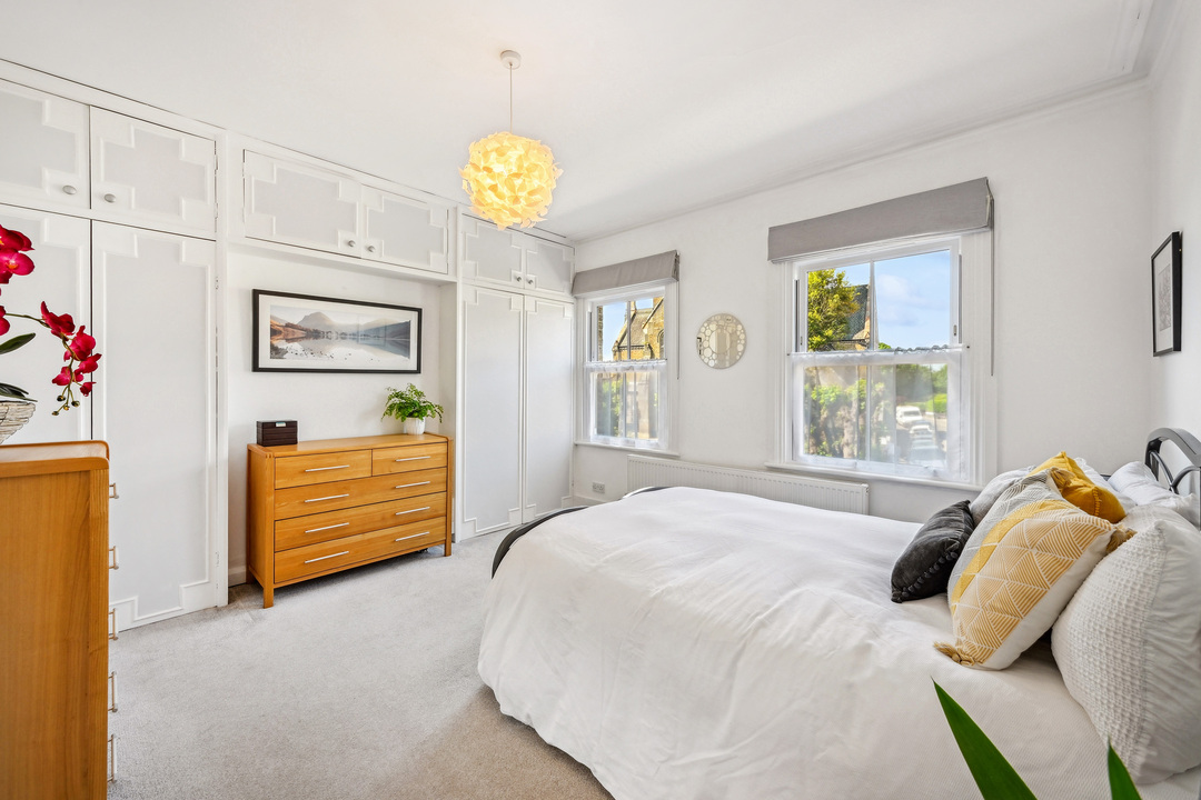 2 bed house to rent in Broomfield Road, Ealing, London, W13 14