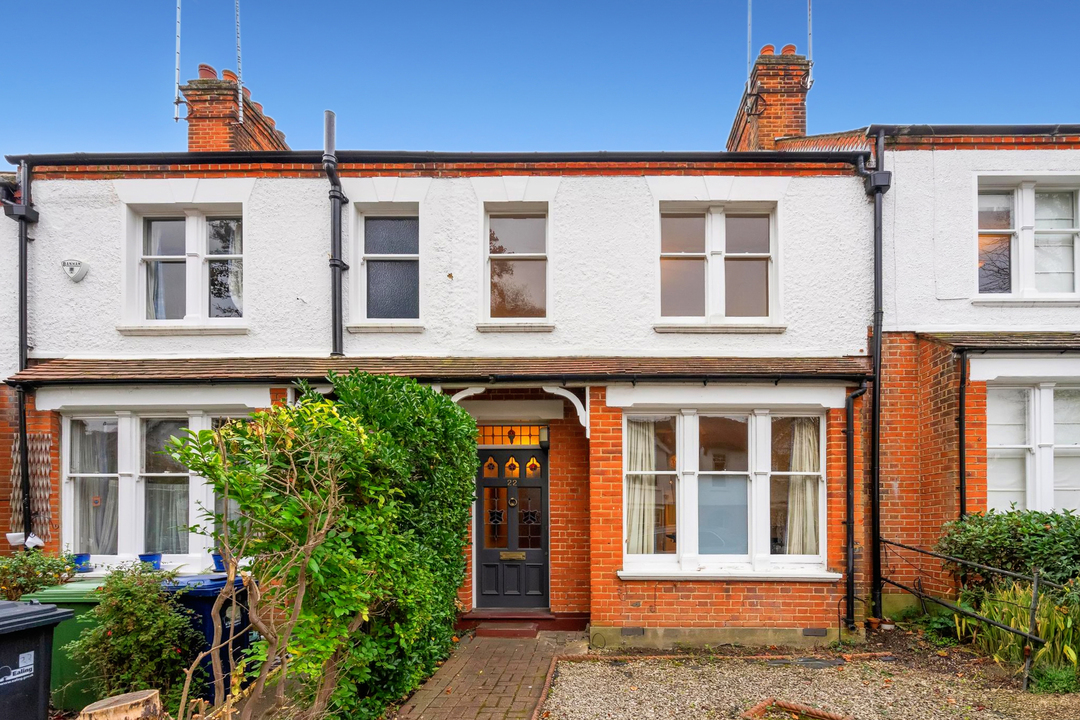 3 bed terraced house for sale in Woodfield Crescent, Ealing  - Property Image 7