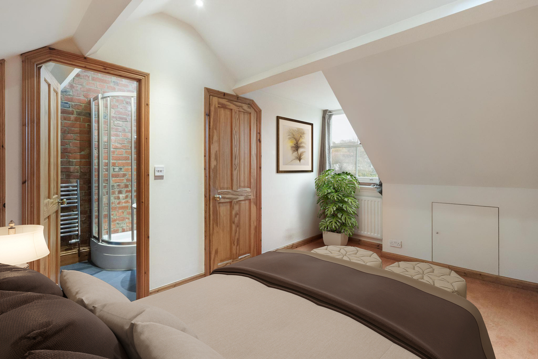 3 bed terraced house for sale in Woodfield Crescent, Ealing  - Property Image 19