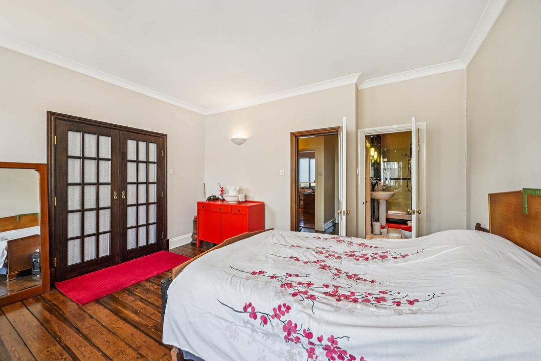 4 bed house for sale in Highview Road, Ealing, London, W13  - Property Image 16