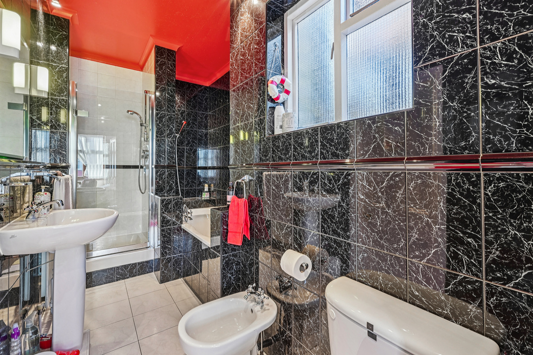 4 bed house for sale in Highview Road, Ealing, London, W13  - Property Image 19