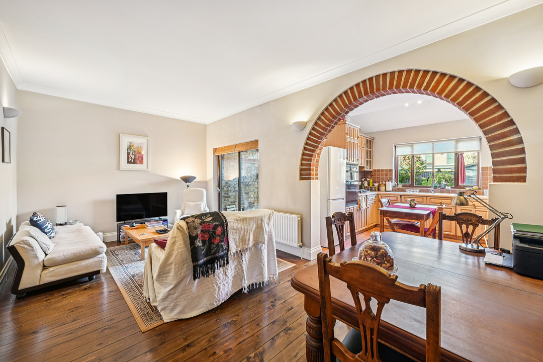 4 bed house for sale in Highview Road, Ealing, London, W13  - Property Image 5