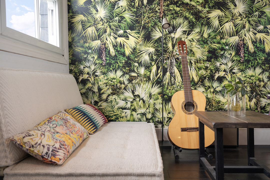 2 bed apartment for sale in Hessel Road, London  - Property Image 11