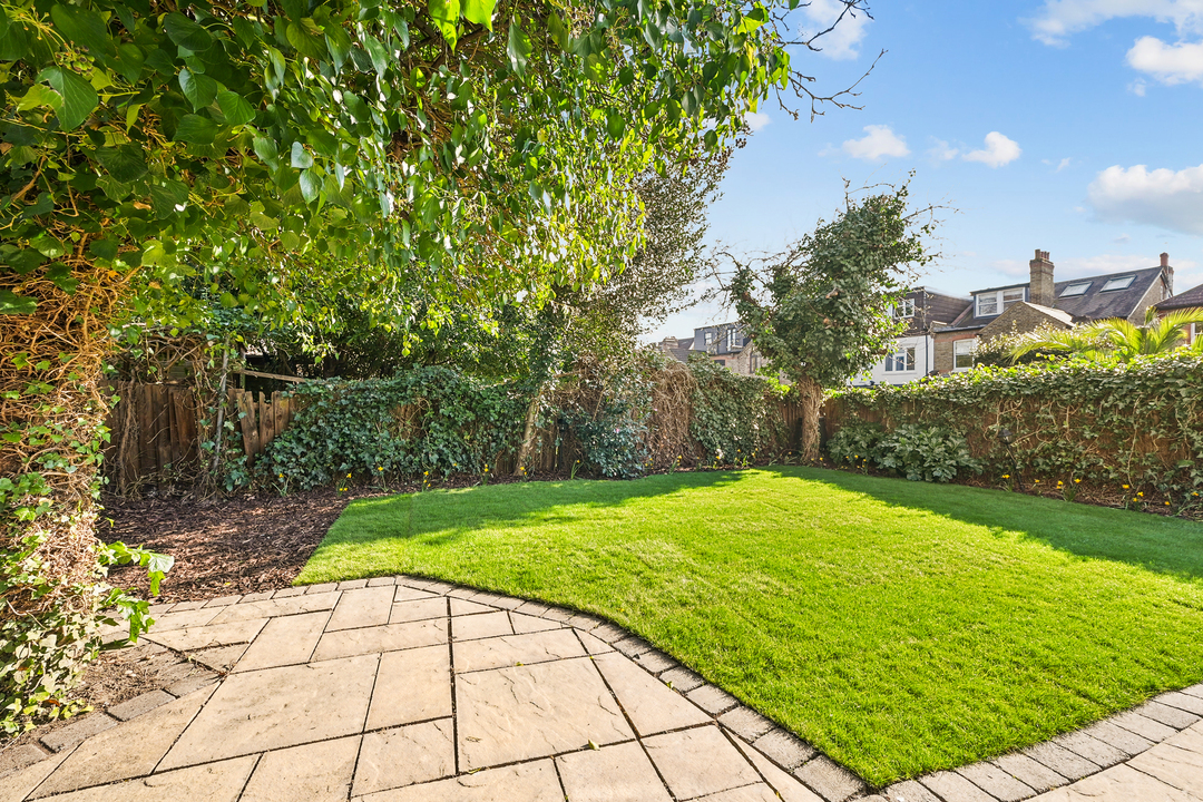 6 bed semi-detached house for sale in Rathgar Avenue, Ealing 3