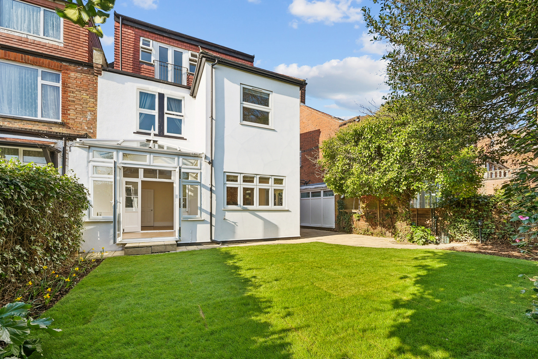 6 bed semi-detached house for sale in Rathgar Avenue, Ealing 10