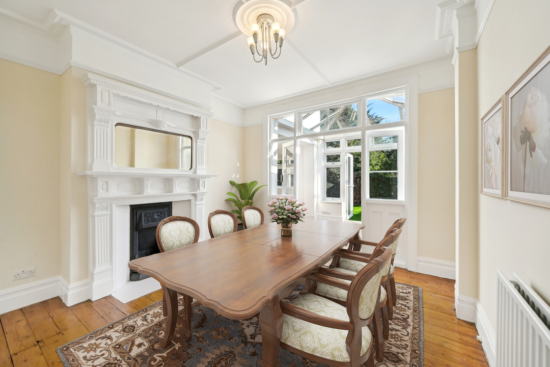 6 bed semi-detached house for sale in Rathgar Avenue, Ealing 1