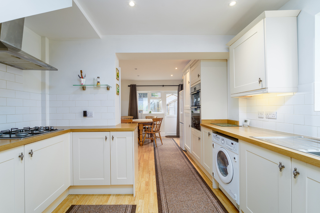 2 bed semi-detached house for sale in Fotherley Road, Rickmansworth  - Property Image 5