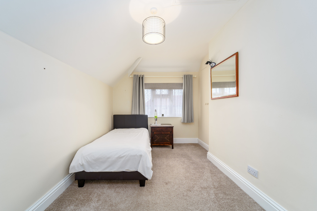 2 bed semi-detached house for sale in Fotherley Road, Rickmansworth  - Property Image 10