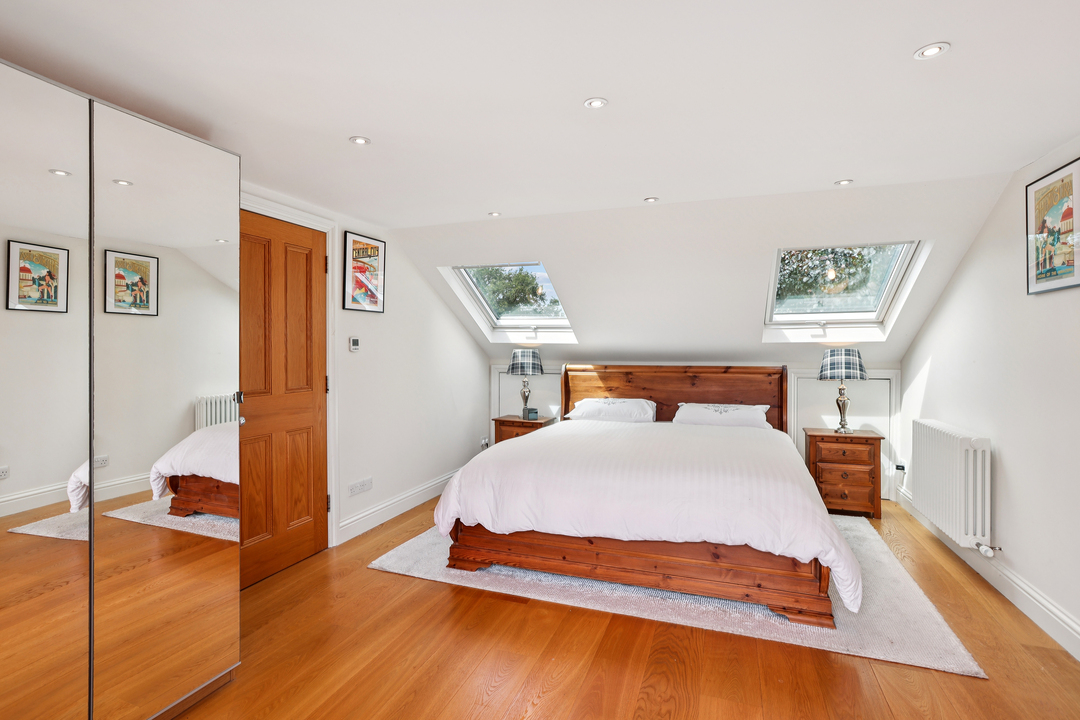 5 bed semi-detached house for sale in Sutherland Avenue, Ealing  - Property Image 22