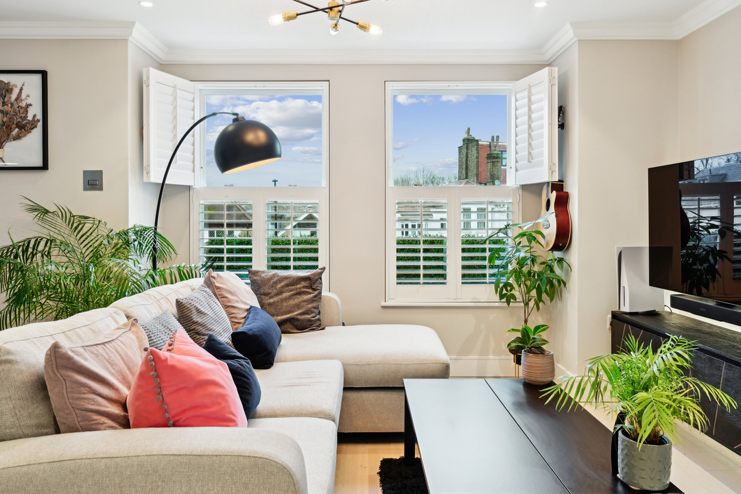 1 bed apartment for sale in Sutherland Road, Ealing 17