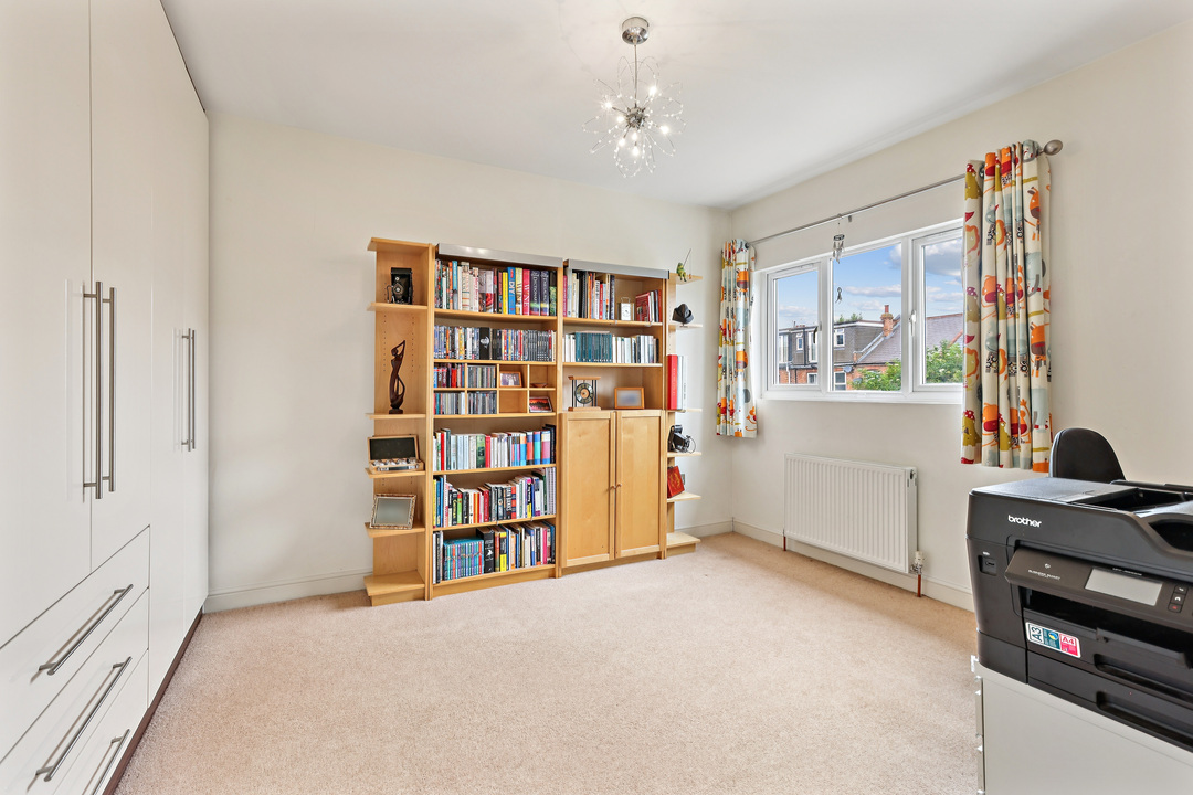 4 bed terraced house for sale in Mayfield Avenue, Ealing  - Property Image 12