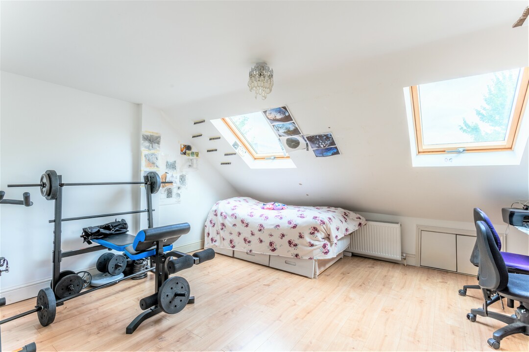 5 bed terraced house for sale in Dunedin Road, Leyton  - Property Image 11