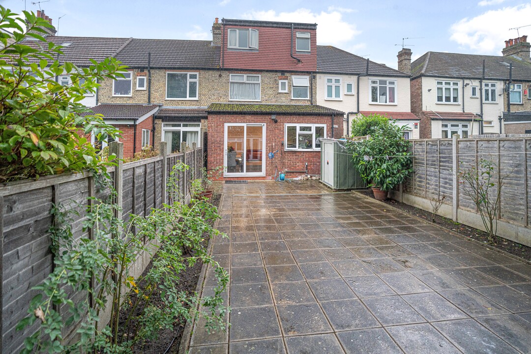 4 bed terraced house for sale in Garner Road, Walthamstow  - Property Image 23