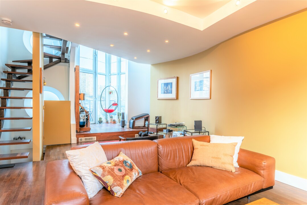 4 bed terraced house for sale in Cricketfield Road, Hackney  - Property Image 14
