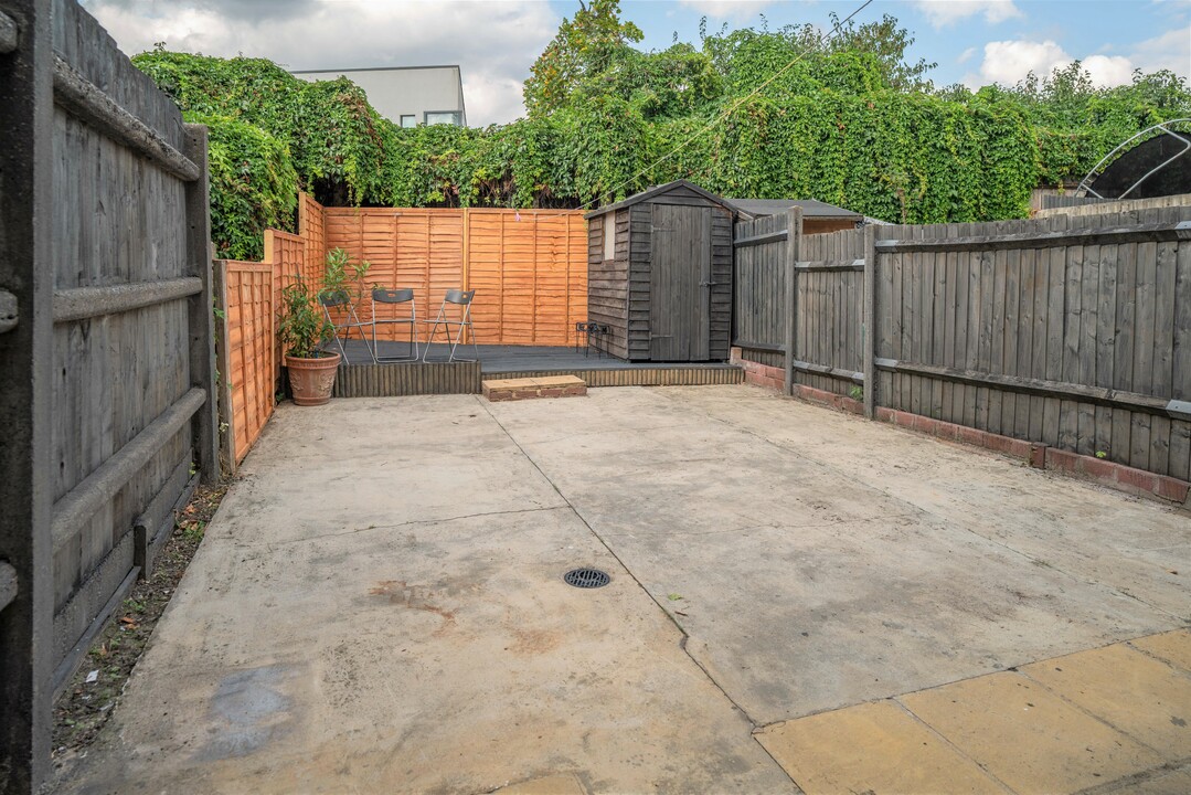 3 bed terraced house for sale in Hawarden Road, Walthamstow  - Property Image 18