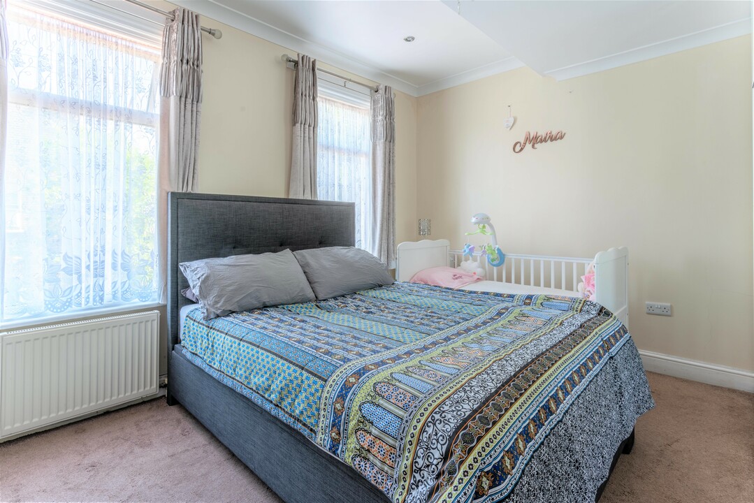 5 bed terraced house for sale in Norman Road, Leytonstone  - Property Image 9