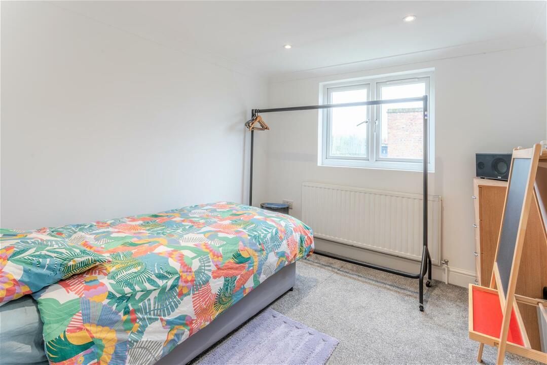 5 bed terraced house for sale in Brookscroft Road, Walthamstow  - Property Image 12