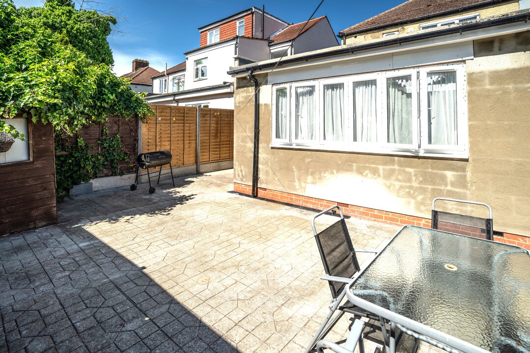 3 bed semi-detached house for sale in Stirling Road, Walthamstow  - Property Image 25