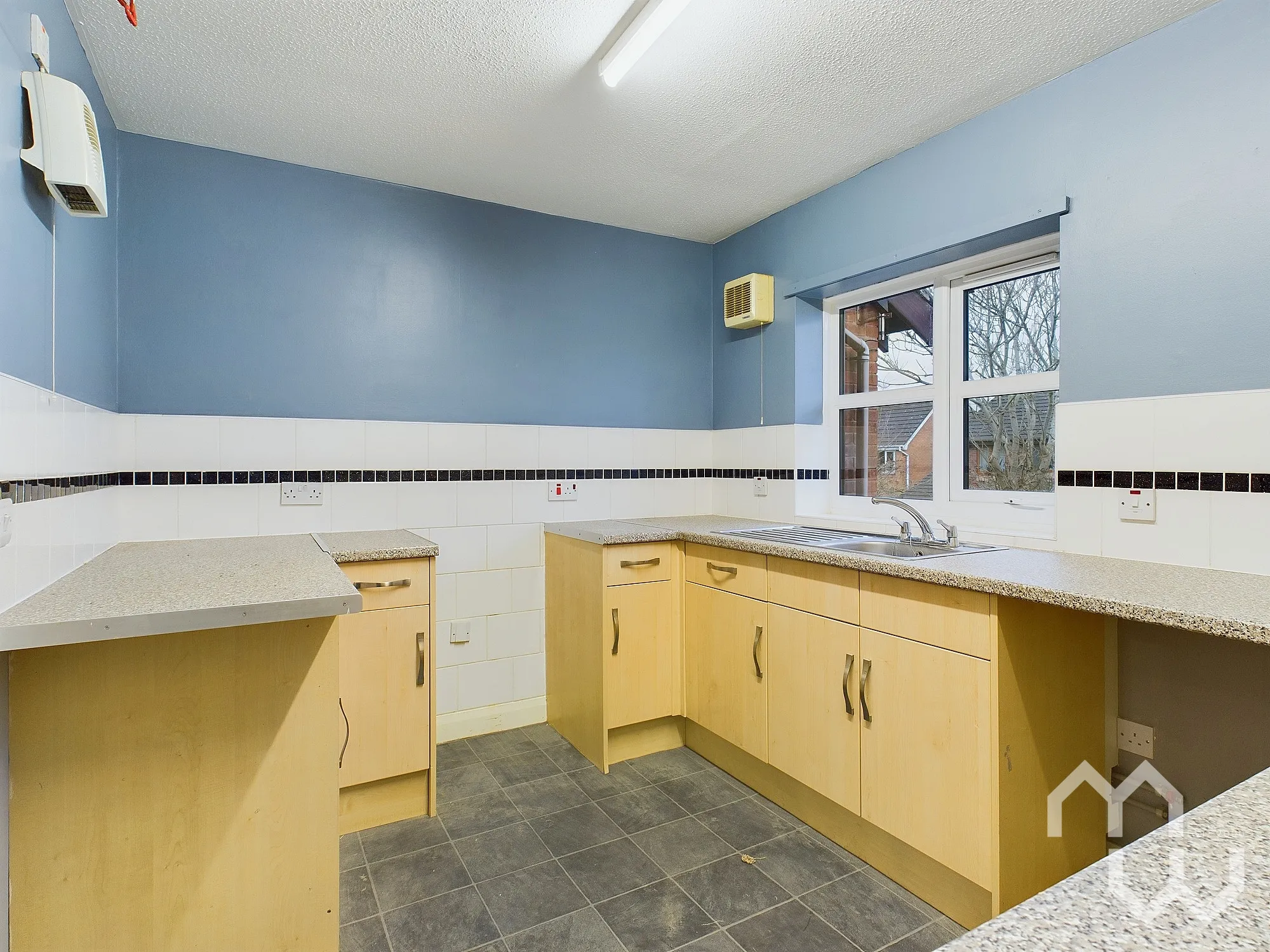 2 bed flat to rent in Church View, Preston  - Property Image 3