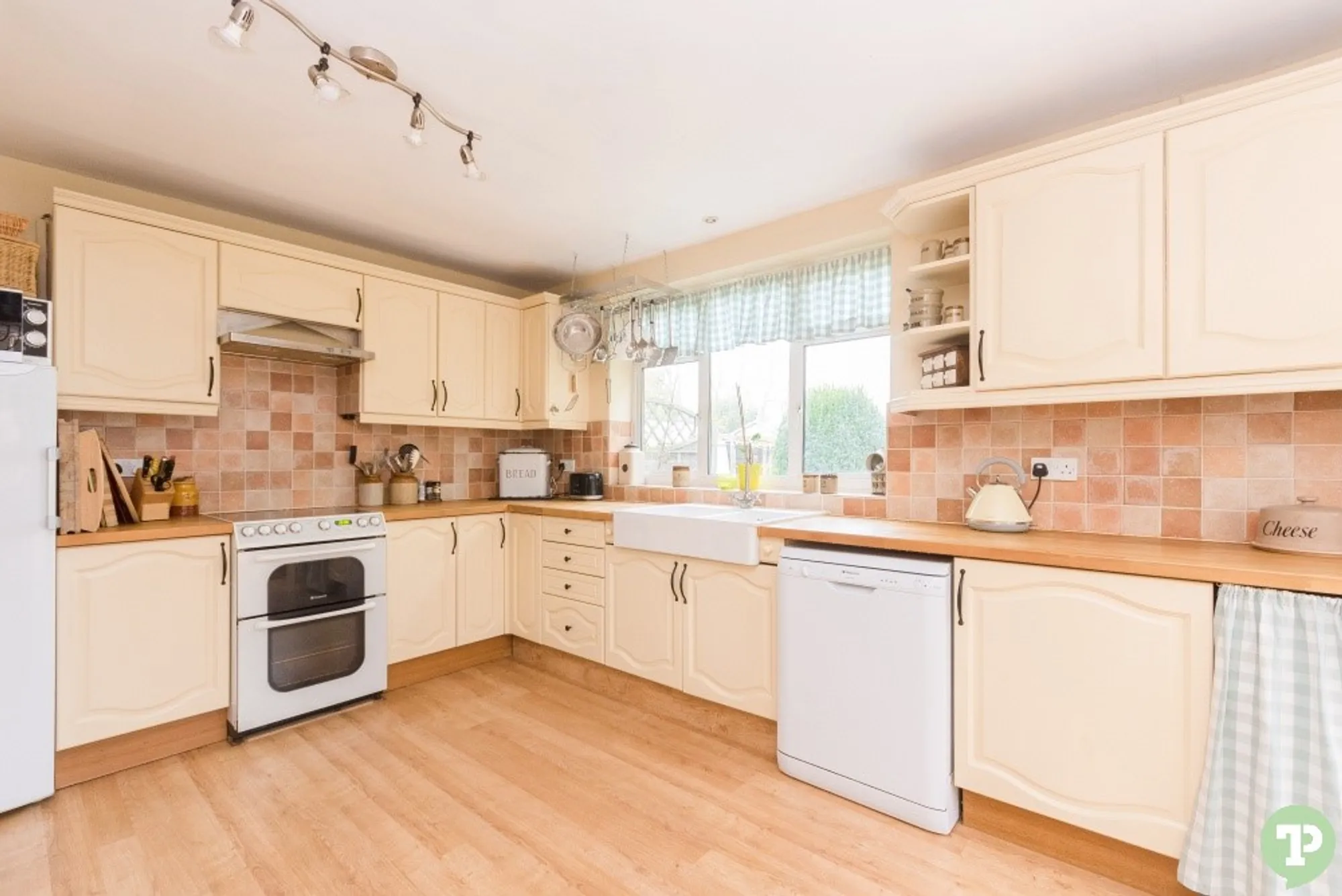 4 bed semi-detached house to rent in Lower End, Oxford  - Property Image 7