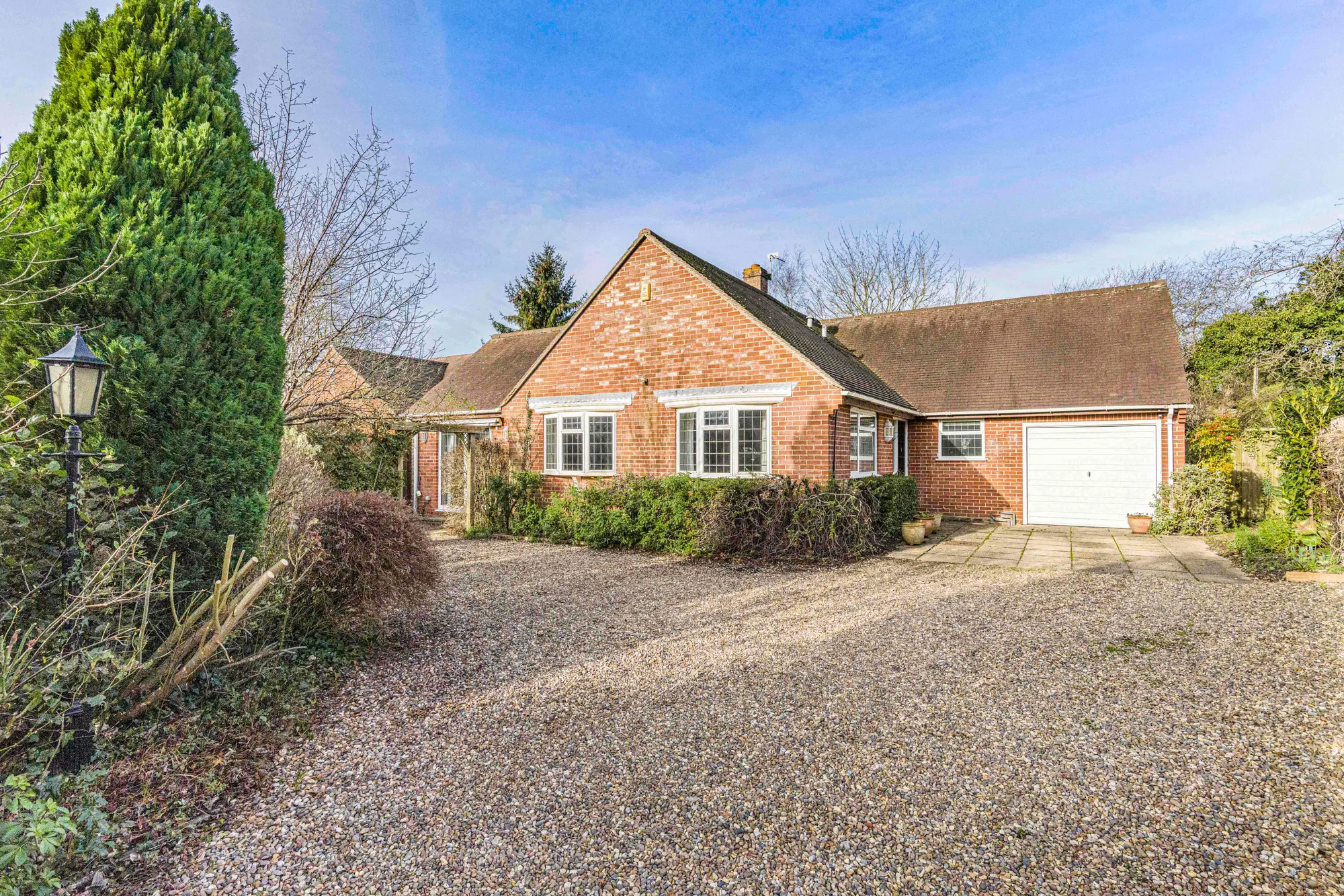 3 bed detached bungalow for sale in Westfield Road, Oxford - Property Image 1