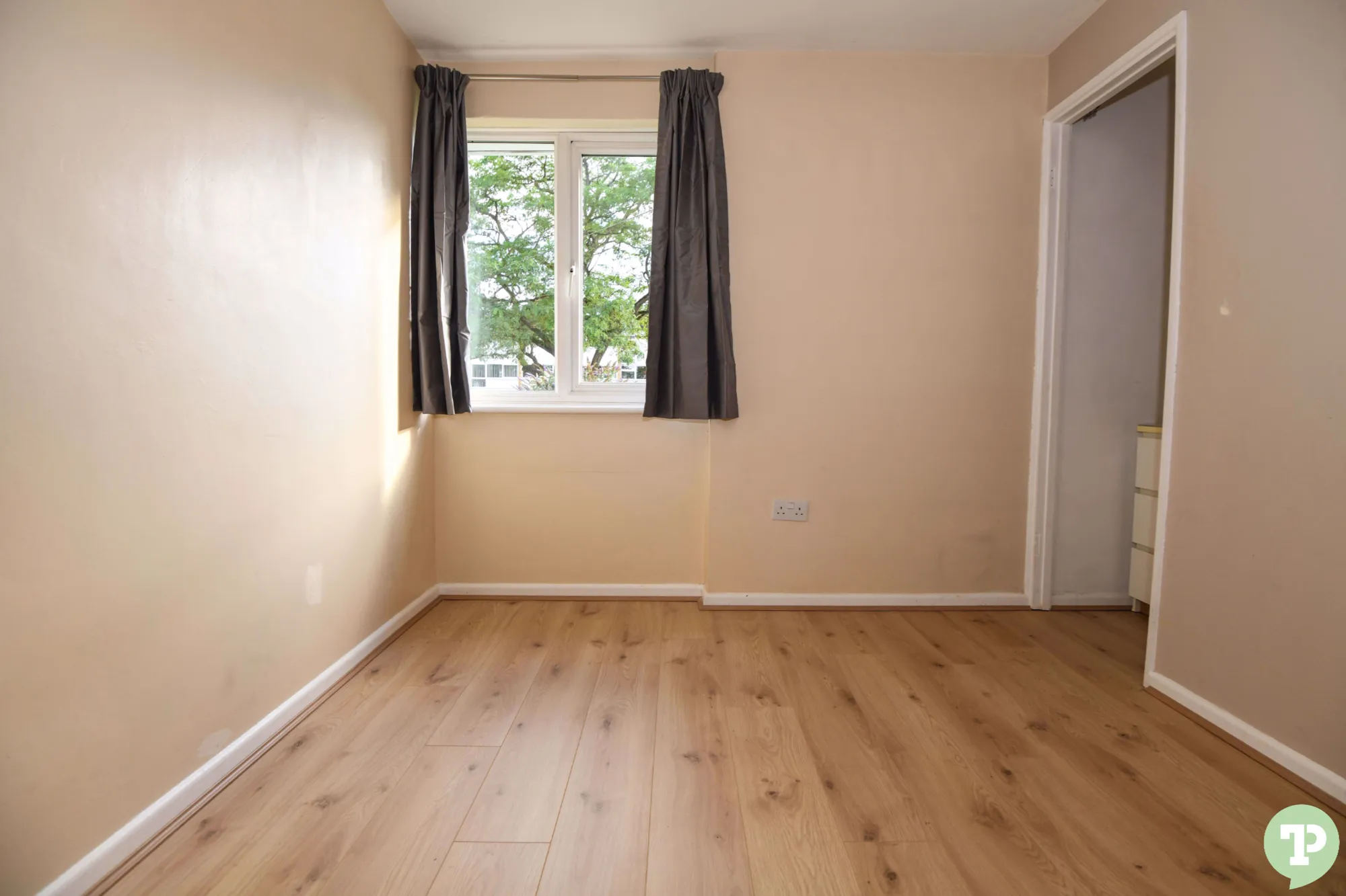 2 bed apartment to rent in Farm Close Road, Oxford  - Property Image 9
