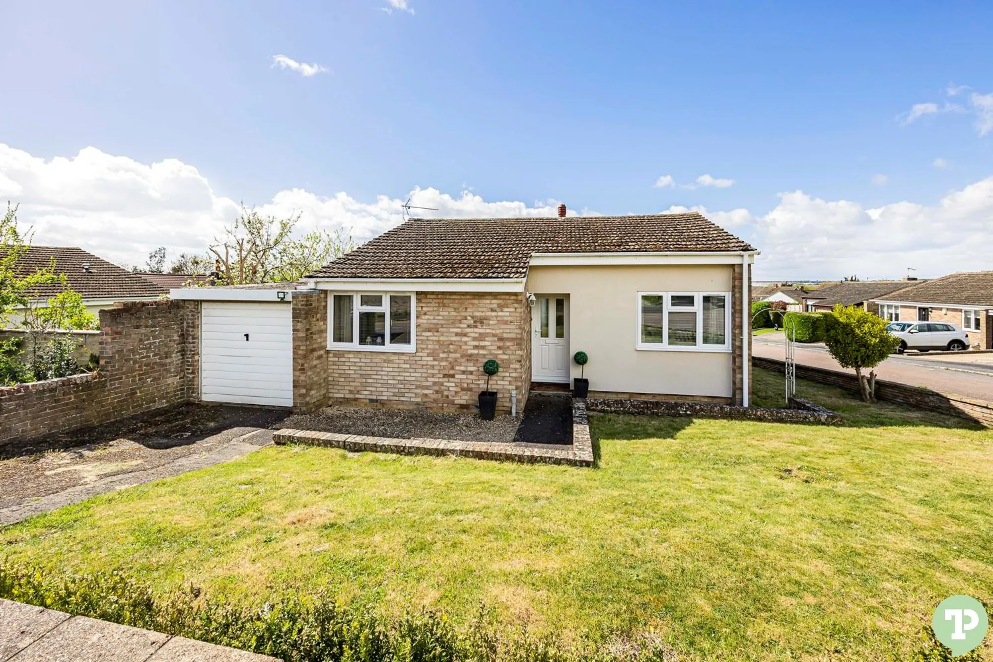 3 bed detached bungalow for sale in Larch End, Oxford  - Property Image 15