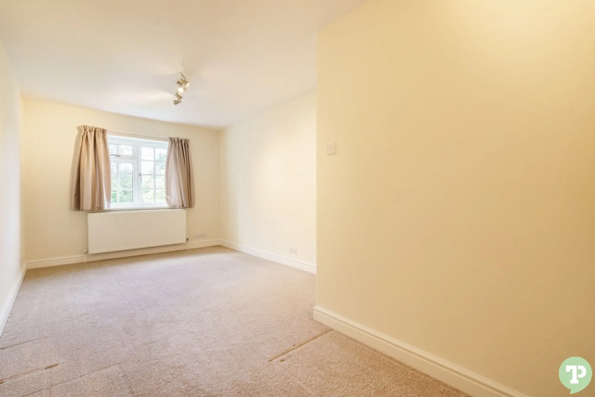 3 bed for sale in The Green, Oxford  - Property Image 8