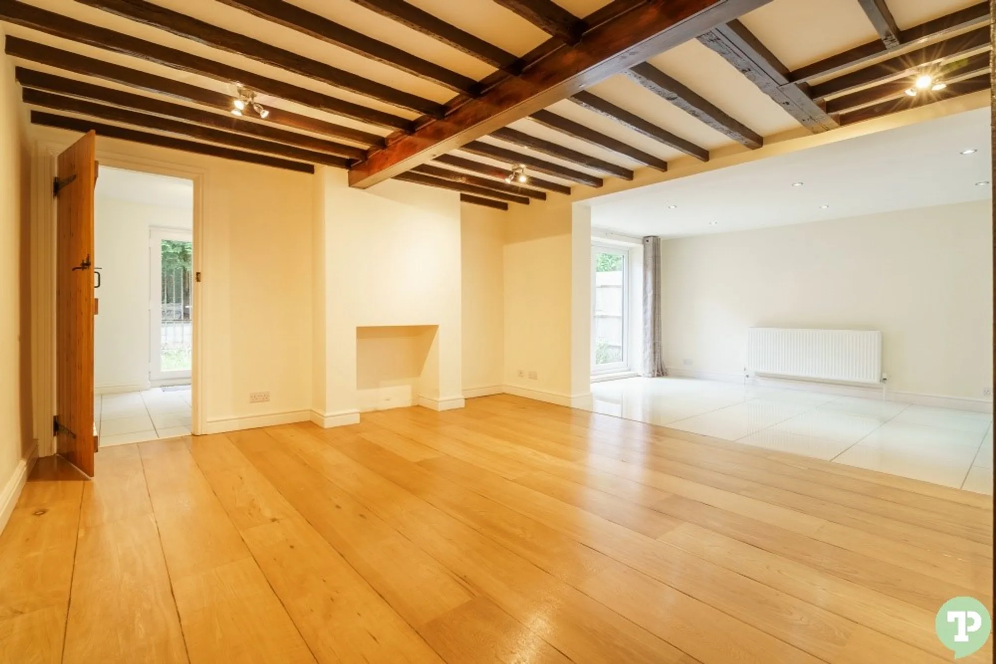 3 bed for sale in The Green, Oxford  - Property Image 3