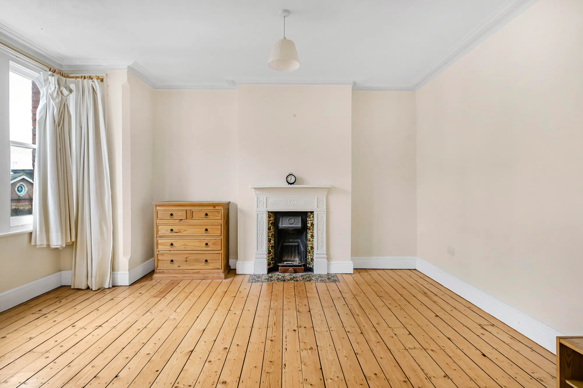 3 bed semi-detached house for sale in Divinity Road, Oxford  - Property Image 3
