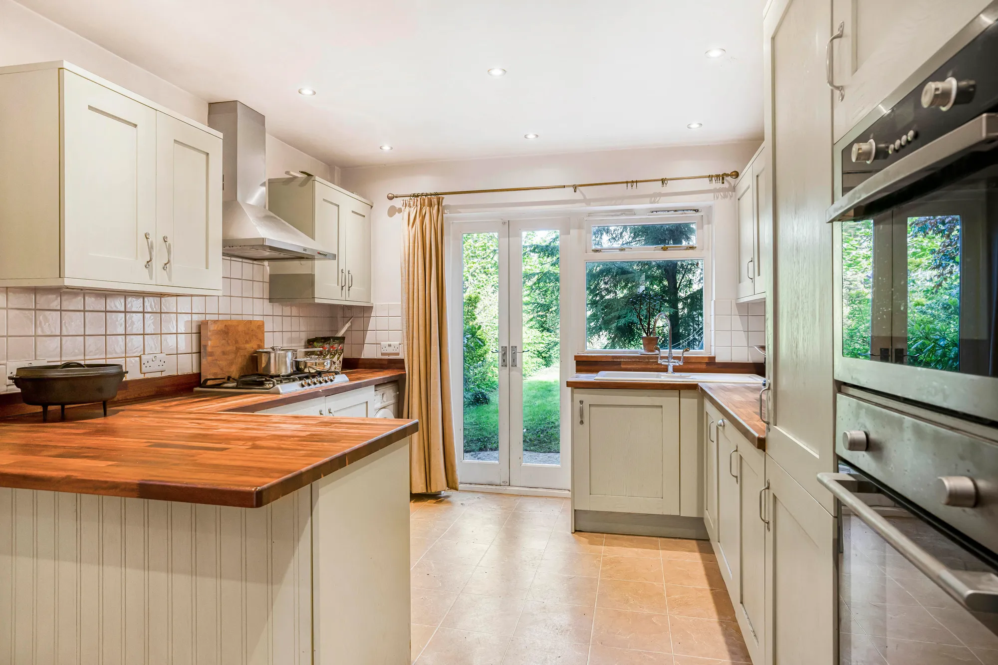 3 bed semi-detached house for sale in Divinity Road, Oxford  - Property Image 9