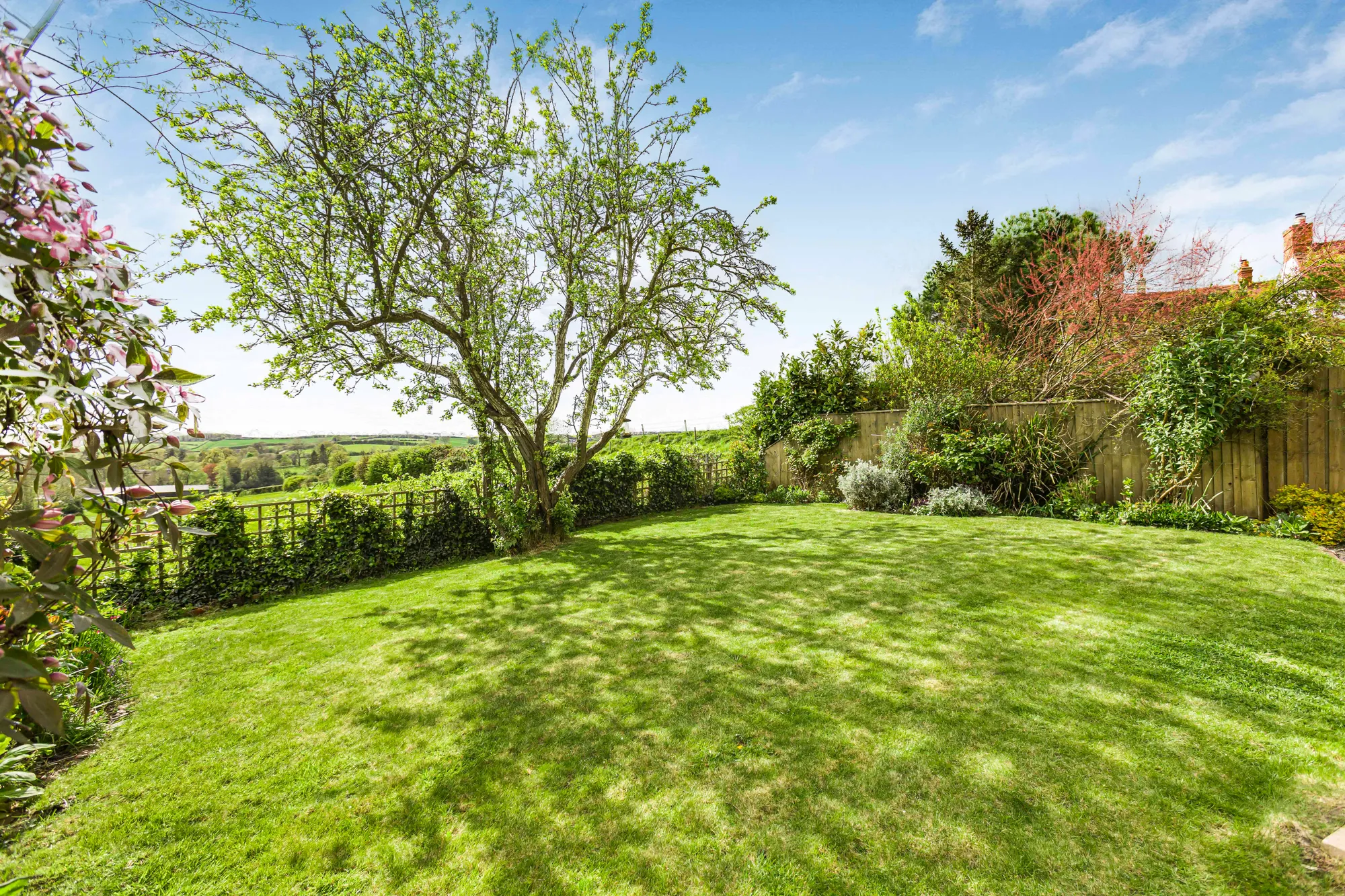 3 bed semi-detached house for sale in Denton Hill, Oxford  - Property Image 3