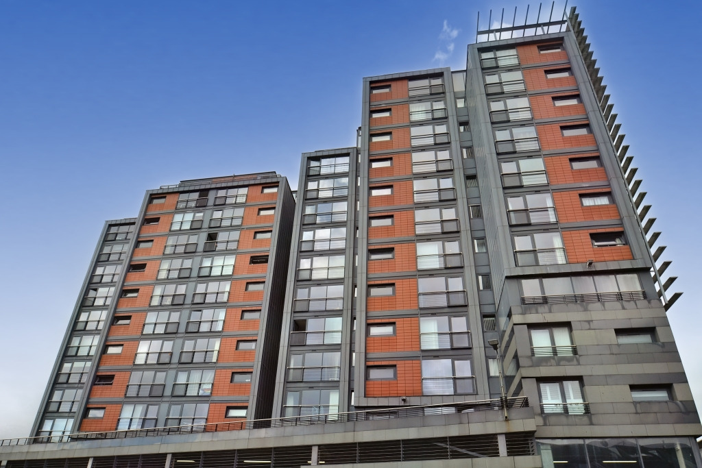 2 bed flat for sale in Lancefield Quay, Glasgow - Property Image 1